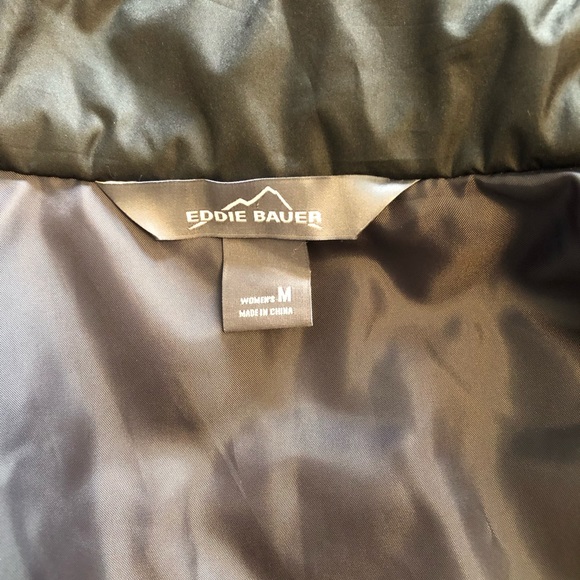 Eddie Bauer Quilted FIeld Jacket - Picture 7 of 8